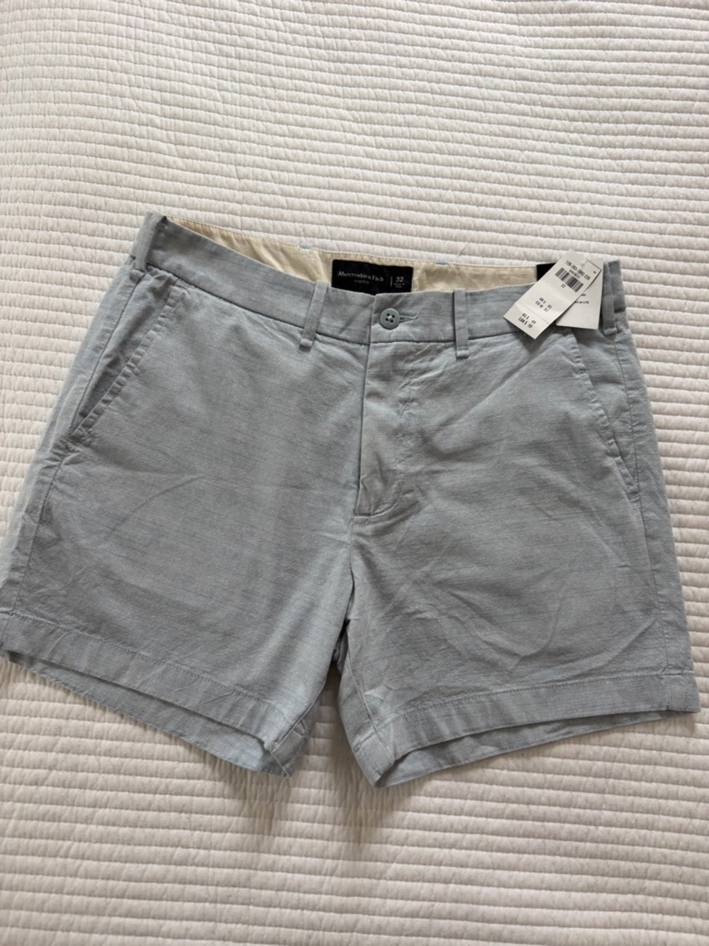 Abercrombie & Fitch Pale Blue Women's Bermuda Shorts